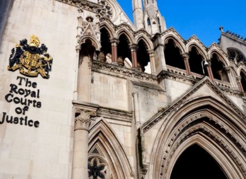 Mazā Alfija Evansa gadījums Londonas apelācijas tiesā &ndash; absurda teātra izrāde