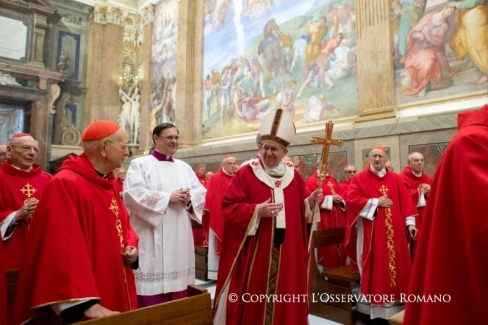 Četru kardinālu vēstule pāvestam Franciskam: &ldquo;at&scaron;ķetināt mezglus apustuliskajā pamudinājumā Amoris Laetitia&rdquo;
